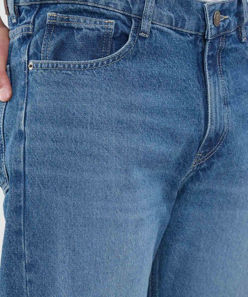 Jeans Relax Fit Tono Azul Medio image number null