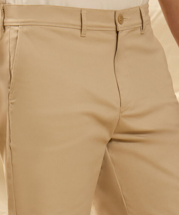 Bermuda Tipo Chino