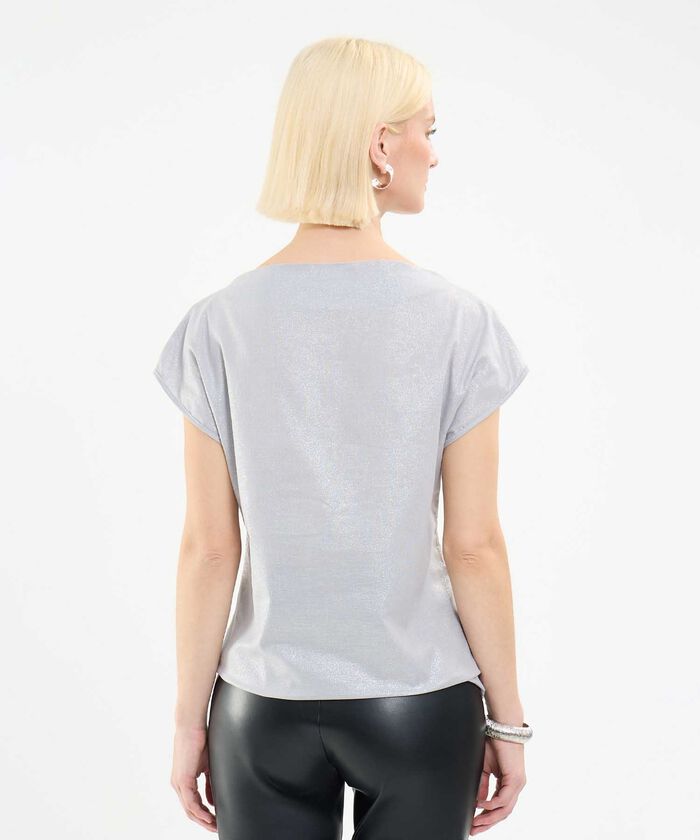 Blusa con Foil Plateado